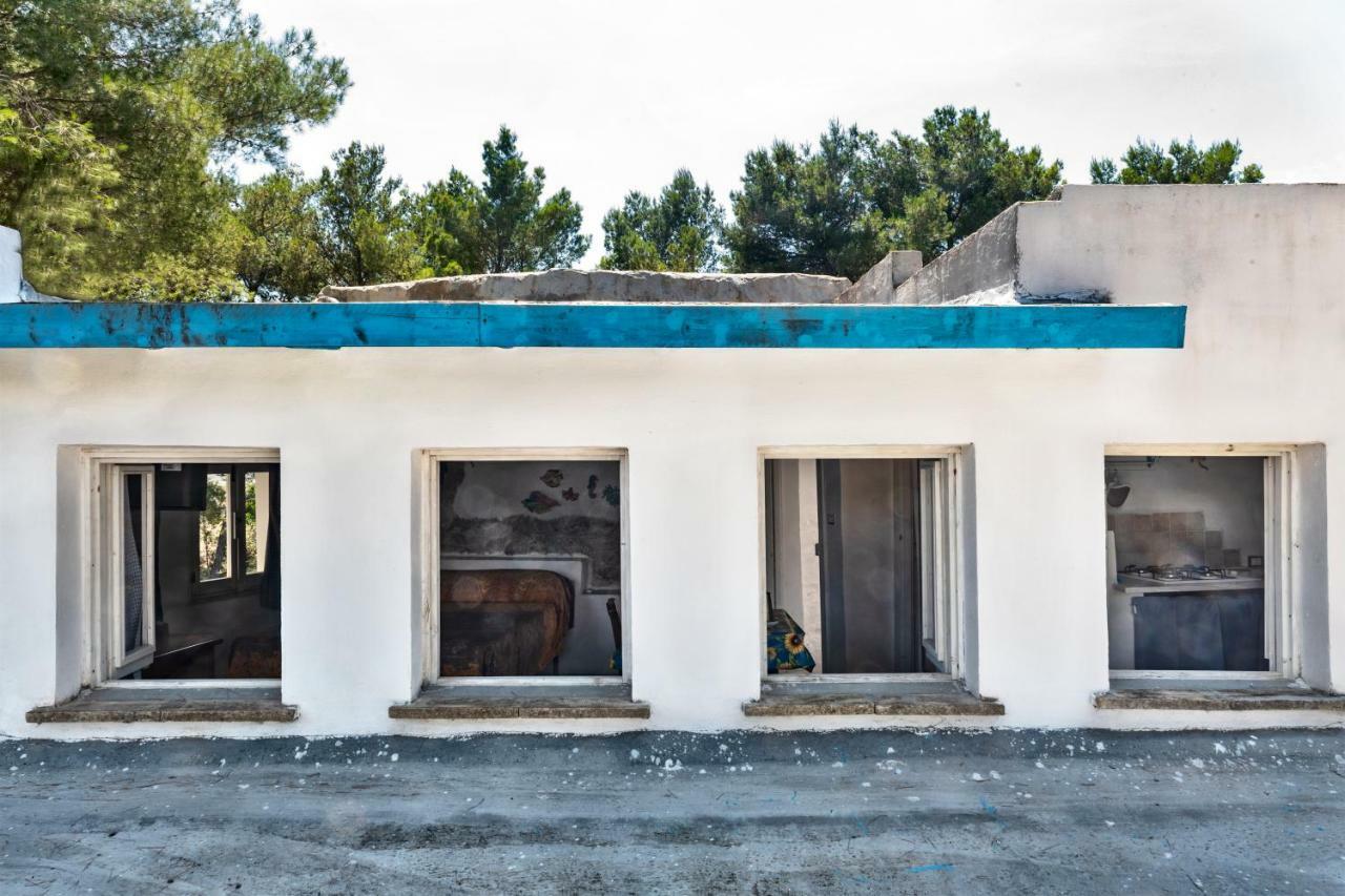 Casa Vacanze Capurre "Trulli E Pajare A Due Passi Dal Pizzo" Галиполи Екстериор снимка